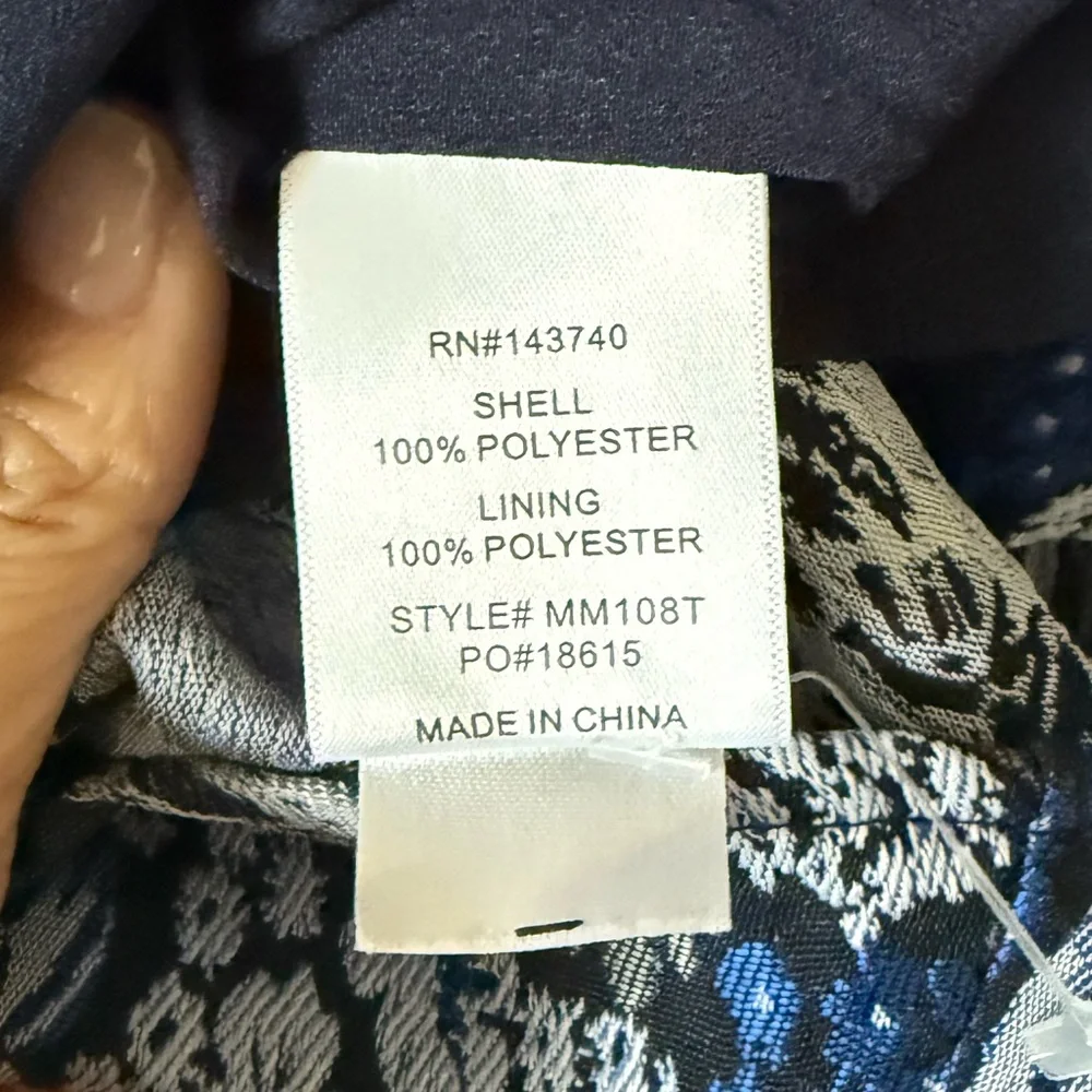 NWT Hyacinth House Blue Jacquard Priscilla Floral Puff Sleeve Blouse Size Large